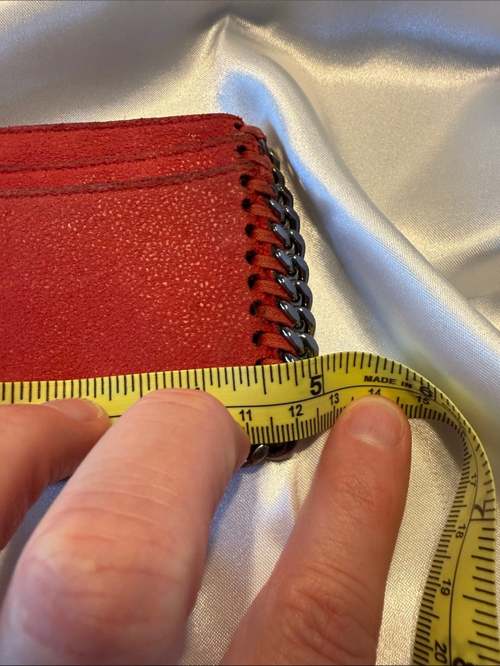 Stella McCartney Red Suede Falabella Card Case with Chain Trim - Picture 7 of 9